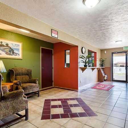 Econo Lodge Ottawa Esterno foto