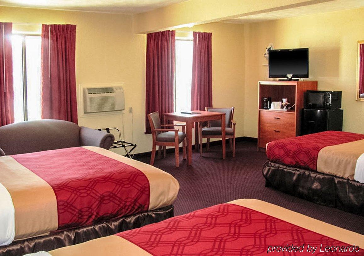 Econo Lodge Ottawa Esterno foto