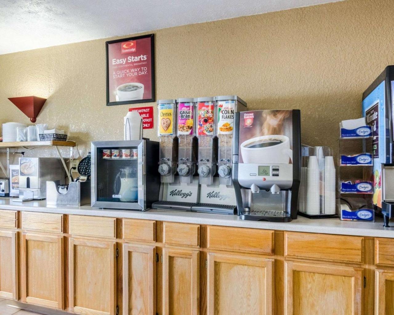 Econo Lodge Ottawa Esterno foto